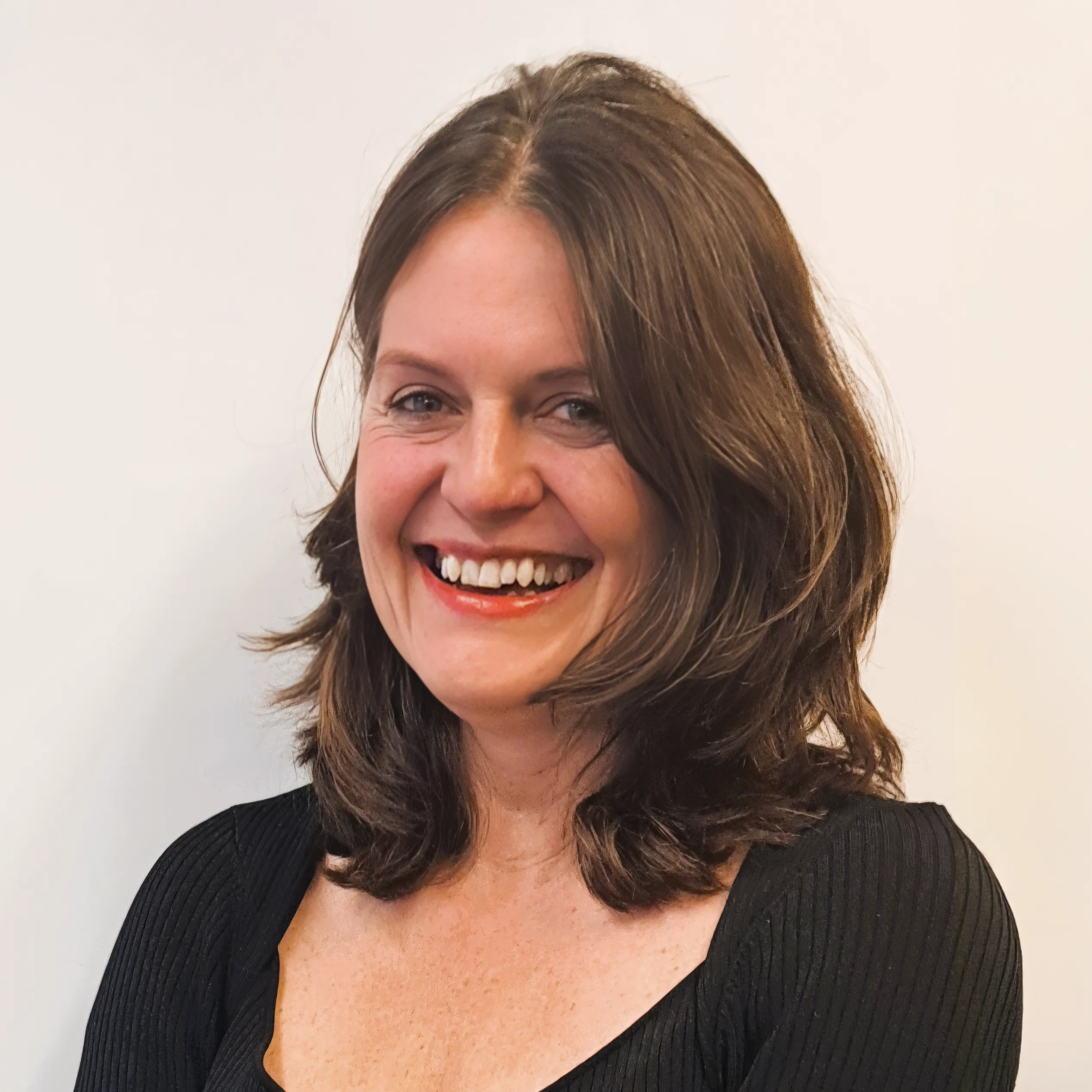 Lucy-headshot-Home-Future